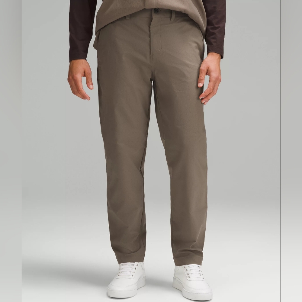 Lululemon Relaxed-Tapered Smooth Twill Trouser 32 - Picture 16 of 16